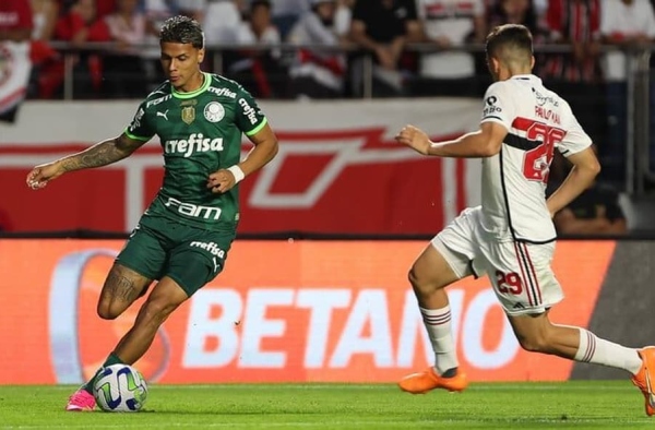 Ainda com Lei de Silêncio, Palmeiras divulga escalação para clássico decisivo com mudanças importantes