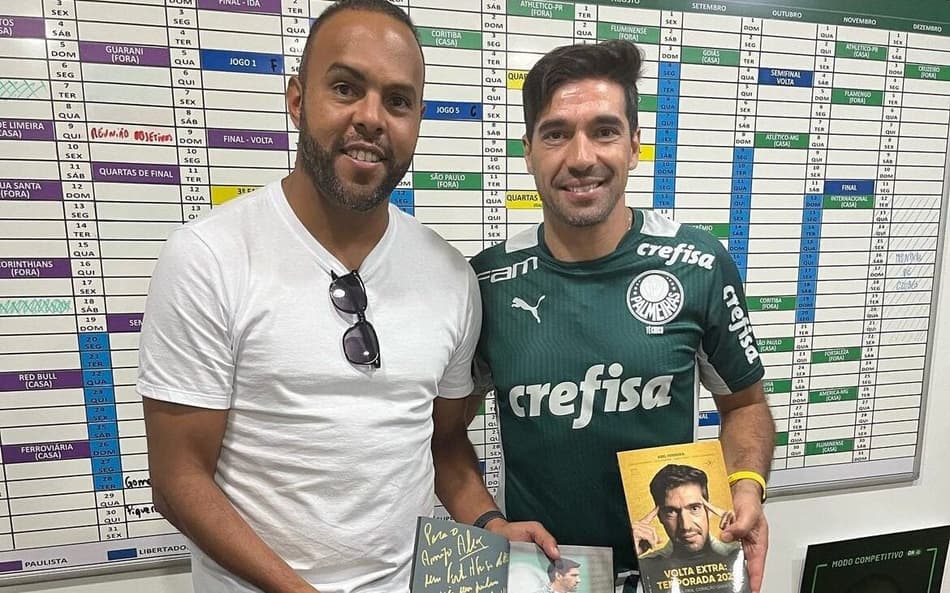 Alecgol relembra parceria com Abel em campo e dispara: ‘Palmeiras é nível Champions League!’