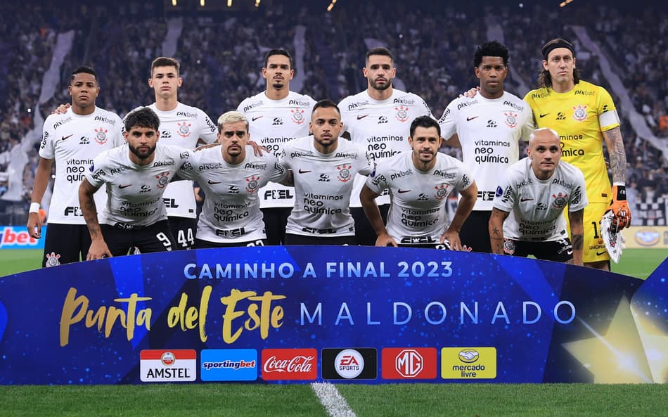 Além da final inédita: saiba o que está em jogo para o Corinthians contra o Fortaleza na Sul-Americana