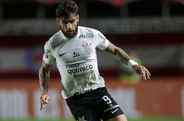 ANÁLISE: Corinthians dá um passo para frente e dois para trás e mostra marasmo ofensivo com Luxemburgo