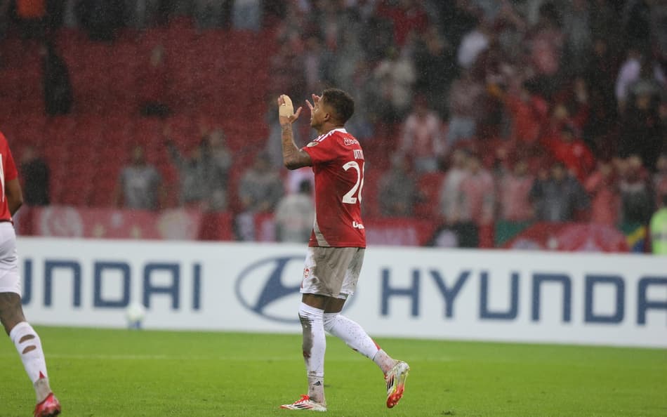 Análise: gol em 37 segundos do Internacional tem o DNA de Roger Machado