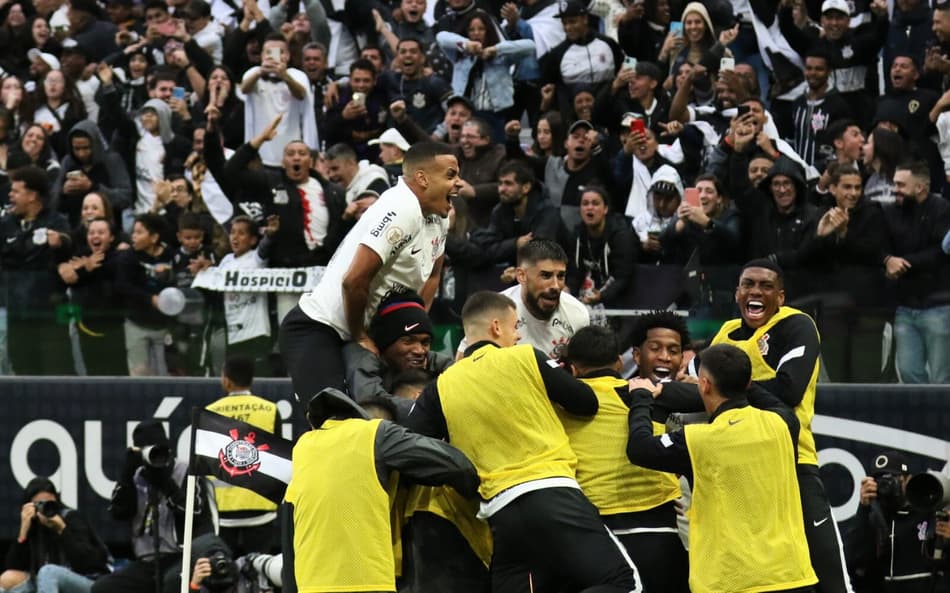 ANÁLISE: Luxemburgo deixa velho Corinthians para trás e aumenta esperanças às vésperas do ‘jogo da vida’