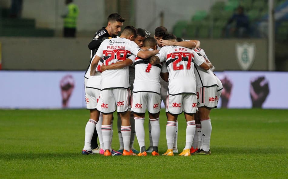 ANÁLISE: São Paulo peca nas finalizações e perde para o Cruzeiro sem sofrer chute ao gol