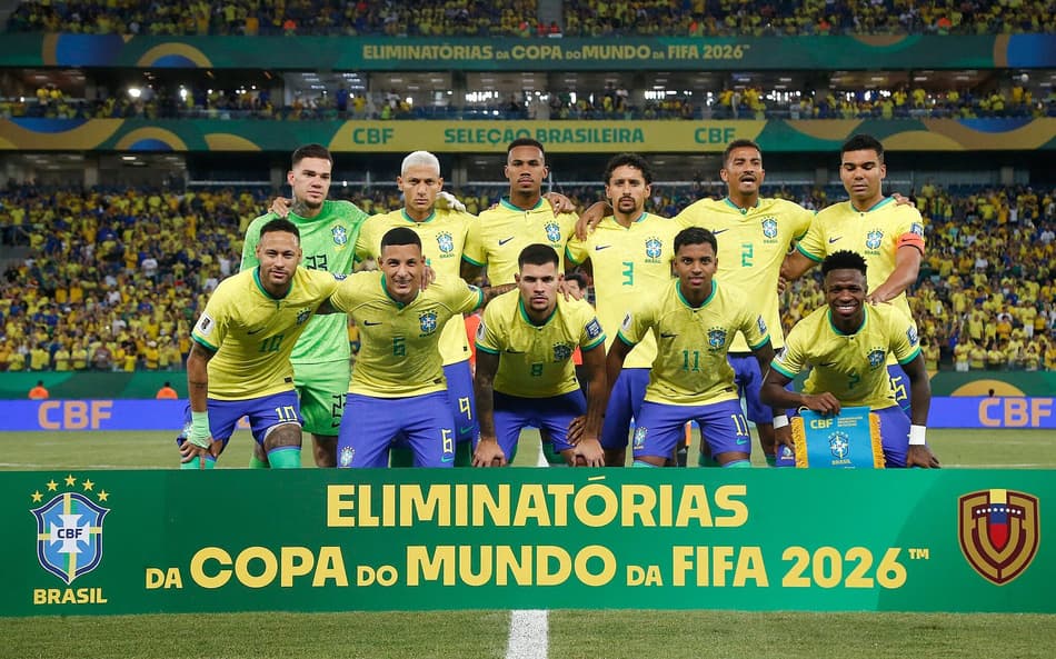 ANÁLISE: Seleção de Diniz joga mal, dá vexame e concede margem para quem clama por Ancelotti