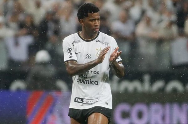 Apesar de admitir preocupação, zagueiro do Corinthians diz ser ‘muito cedo’ para falar sobre rebaixamento