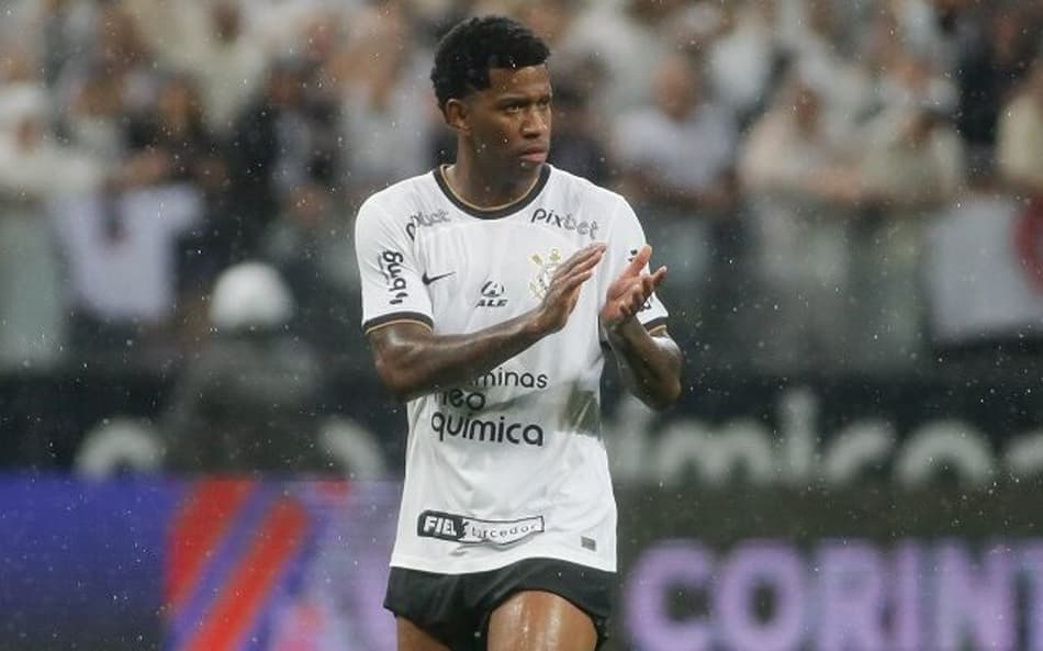 Apesar de admitir preocupação, zagueiro do Corinthians diz ser ‘muito cedo’ para falar sobre rebaixamento
