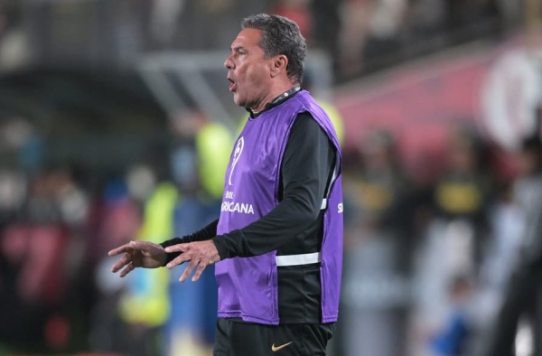 Após classificação, Luxemburgo diz que Corinthians está dando atenção à Sul-Americana