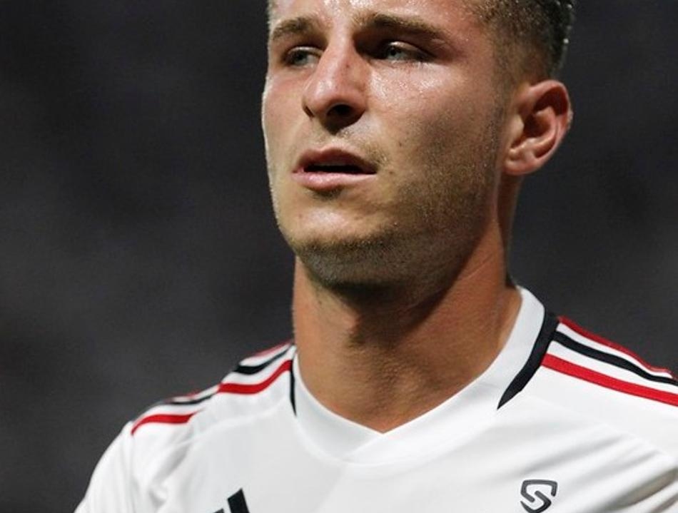 Após lamentar ausência na seleção argentina, estrela do São Paulo chama atenção de técnico da Itália