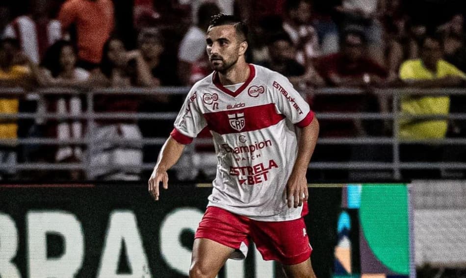 Após tricampeonato alagoano, Rafael Longuine foca nas competições nacionais