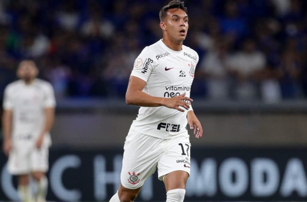 Atacante do Corinthians rompe tendão da coxa esquerda; saiba tempo de recuperação