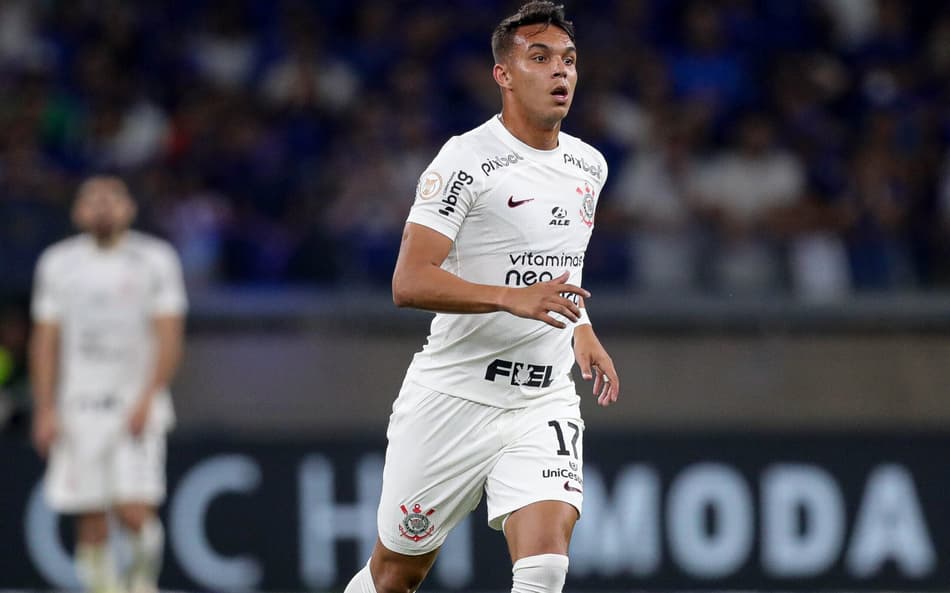 Atacante do Corinthians rompe tendão da coxa esquerda; saiba tempo de recuperação