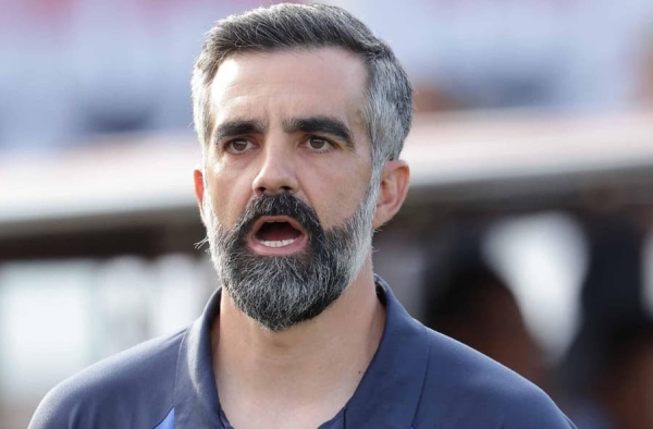 Auxiliar do Santos lamenta derrota para o São Paulo e cobra: ‘Todo o clube precisa trabalhar mais’