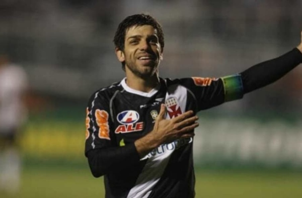 Bateu, é gol! Veja qual o jogador com mais gols de falta na carreira