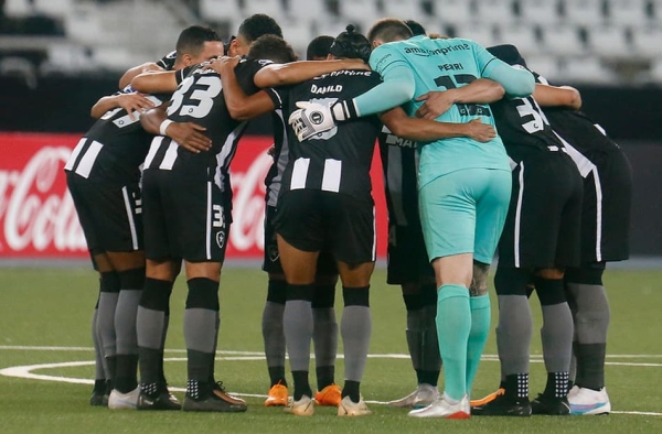 Botafogo divulga lista de relacionados para partida diante do Bahia; confira