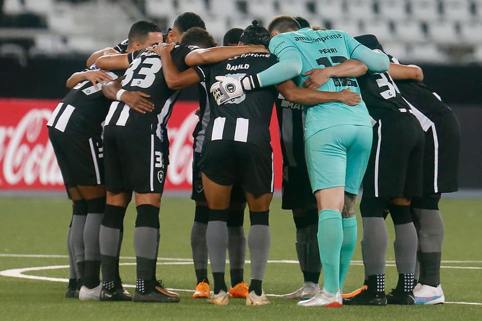 Botafogo divulga lista de relacionados para partida diante do Bahia; confira