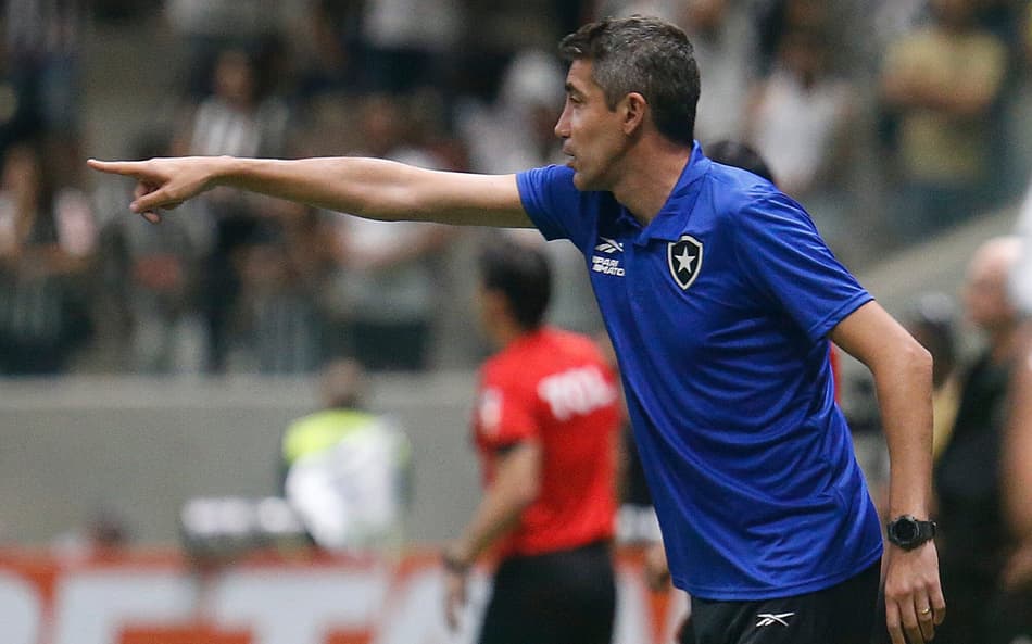 Botafogo liga alerta e tem pior início de returno da história entre campeões do primeiro turno