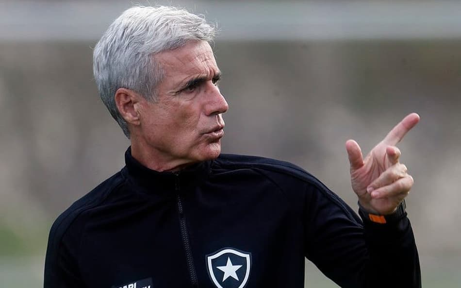 Botafogo terá queda de rendimento com saída de Luís Castro? Redação do LANCE! opina