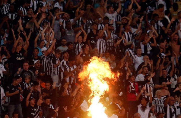 Botafogo x Corinthians: clube inicia venda de ingressos com promoção especial para as mães