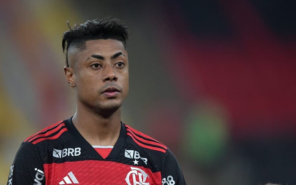 Bruno Henrique, do Flamengo, presta depoimento ao STJD em caso de apostas