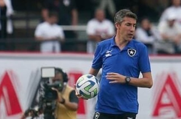Bruno Lage tem baixas confirmadas para o próximo confronto do Botafogo no Brasileirão