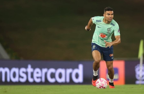 Casemiro explica como tem lidado com a responsabilidade de ‘tiozão’ na Seleção Brasileira