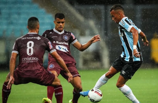 Caxias x Grêmio: prováveis escalações e onde assistir a ida da final do Gauchão