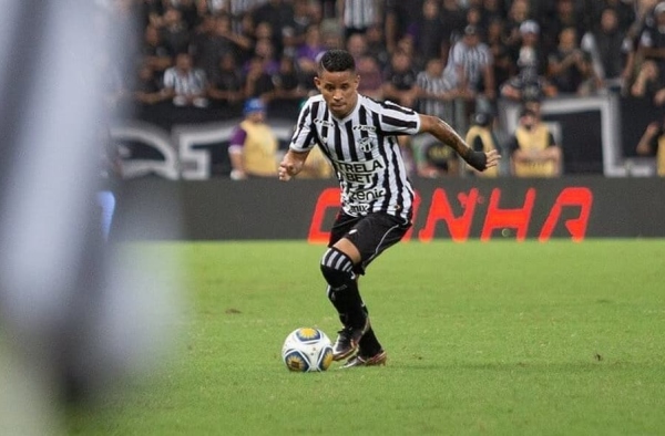 Ceará x Vila Nova: onde assistir ao vivo, horário e escalações do jogo de hoje pela Série B