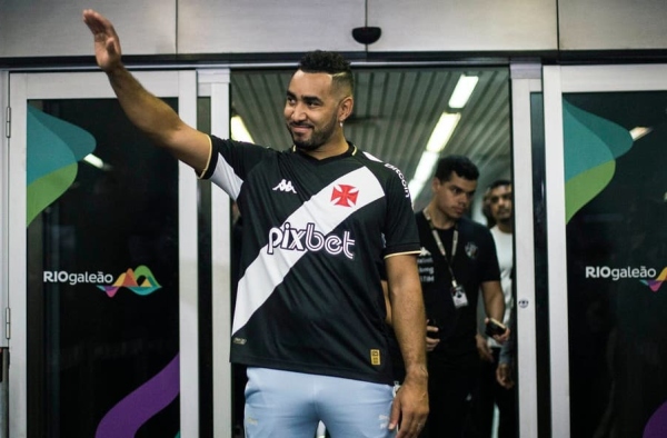 CEO do Vasco fala sobre apresentação de Payet no estádio