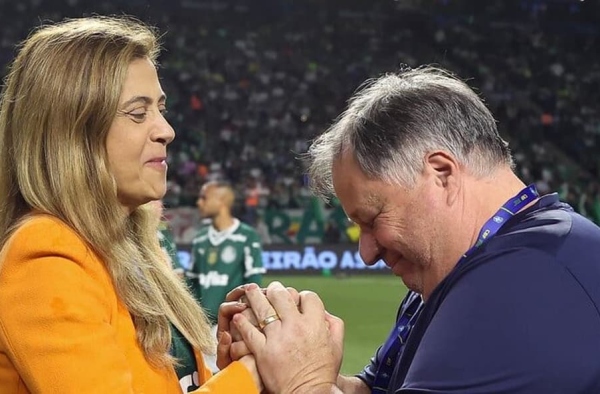 Com Barros, Palmeiras planeja 2024 sem mudanças na estrutura do departamento de futebol