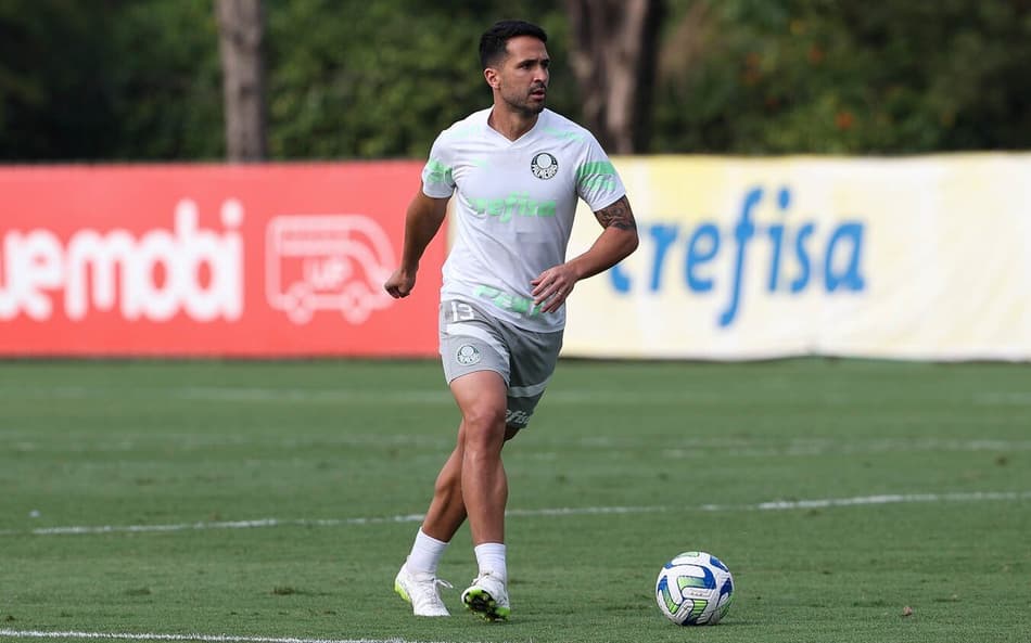 Com dúvidas, Palmeiras se reapresenta após empate com o Boca Juniors pela Libertadores