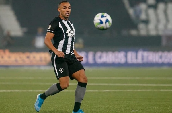 Com retorno de Marçal, Botafogo divulga os relacionados para o confronto decisivo com o Defensa Y Justicia