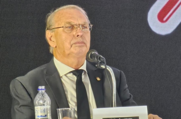 Conheça Osmar Stábile, novo presidente interino do Corinthians