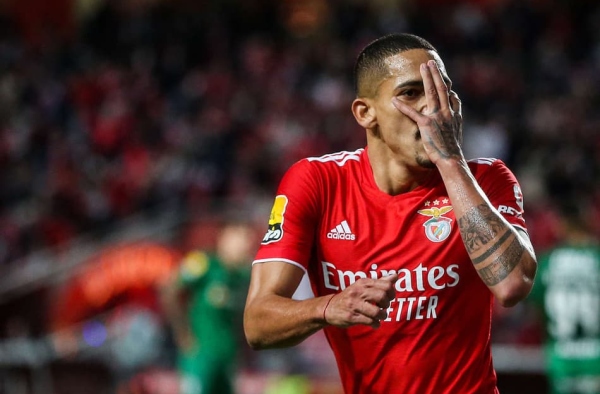 Contratação do lateral Gilberto pelo Bahia entra em reta final