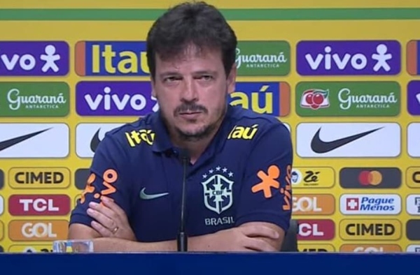 Convocados da Seleção Brasileira: com surpresas no ataque, Diniz divulga lista para enfrentar Colômbia e Argentina