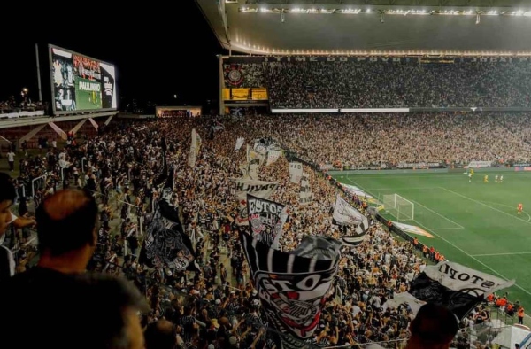 Corinthians aposta no fator Arena para manter escrita em jogos decisivos de mata-mata