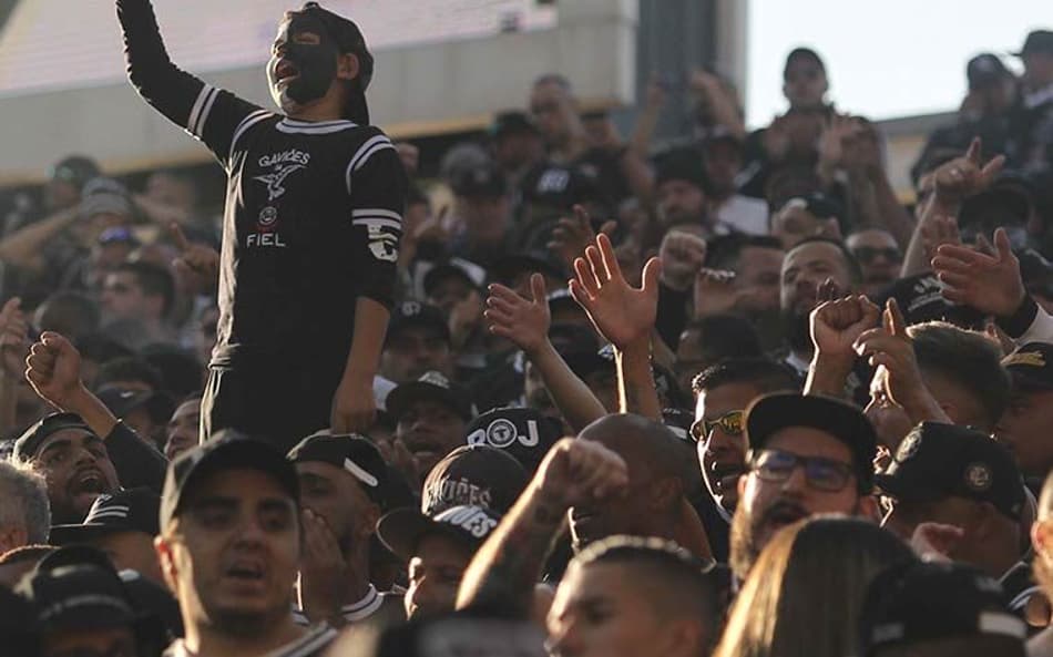 Corinthians inicia venda de ingressos para Majestoso contra o São Paulo no Brasileirão