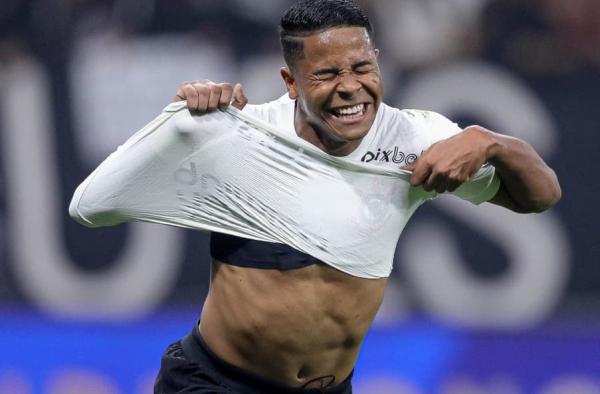 Corinthians planeja renovação de contrato com o atacante Wesley, decisivo na vitória sobre o Newell’s