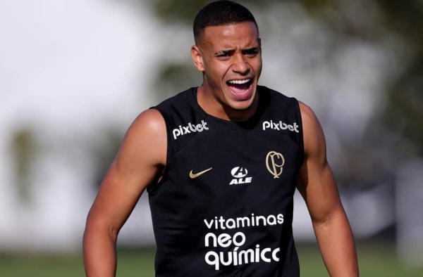 Corinthians recebe nova sondagem por Murillo; saiba se o clube vai negociar o atleta