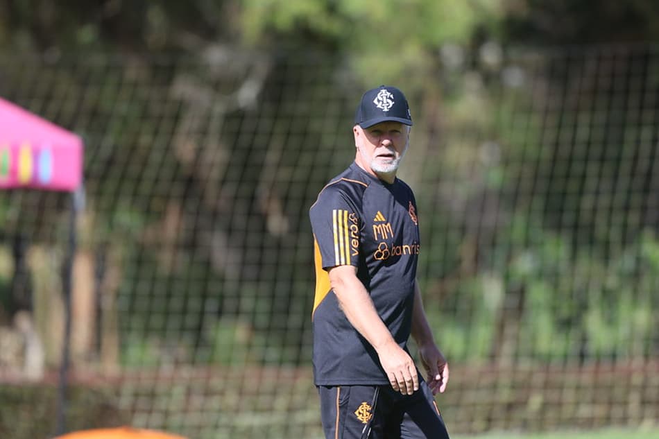 Diante do CSA, Internacional tenta quebrar marca negativa na temporada