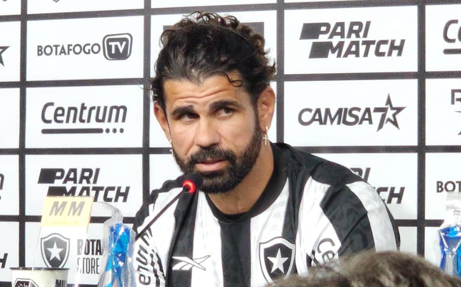 Diego Costa destaca ambição por títulos como crucial para aceitar proposta do Botafogo e garante empenho ao se juntar ao grupo