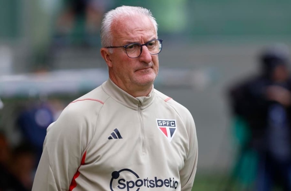 Dorival assume a culpa por derrota do São Paulo e cobra mudança no comportamento do elenco