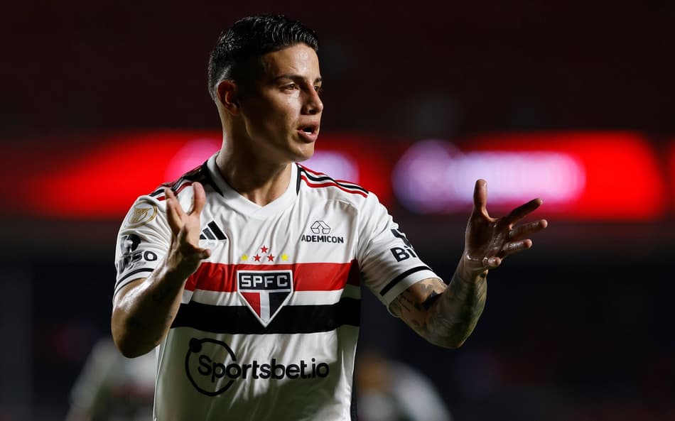 Dorival Júnior compara James Rodríguez a Arrascaeta e explica espaço do jogador no São Paulo