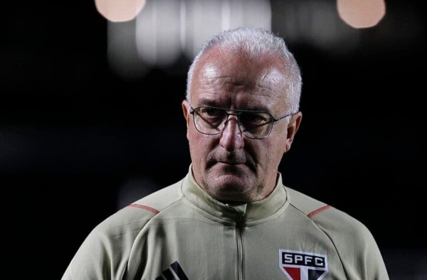 Dorival vê superioridade do São Paulo no Choque-Rei após mudanças, mas pede cautela: ‘Muita coisa ainda pode acontecer’