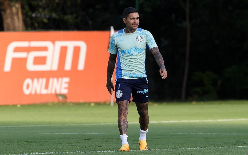 Dudu ainda vê margem de melhora para o Palmeiras e exalta ambiente no clube: ‘Amo estar aqui’