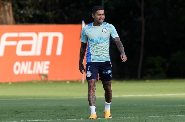 Dudu ainda vê margem de melhora para o Palmeiras e exalta ambiente no clube: ‘Amo estar aqui’