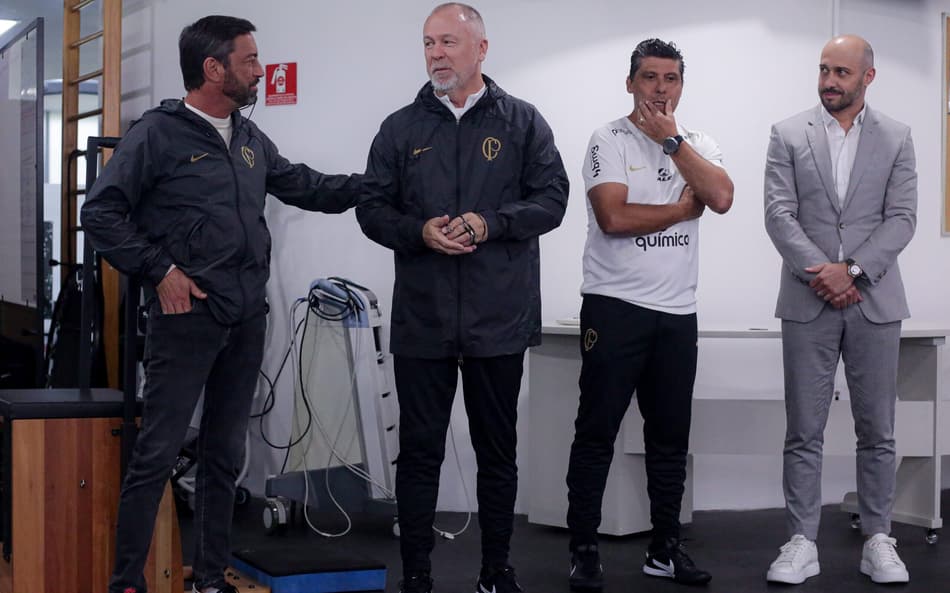 Duílio esclarece declaração antiga sobre Mano e ataca candidato da oposição à presidência do Corinthians