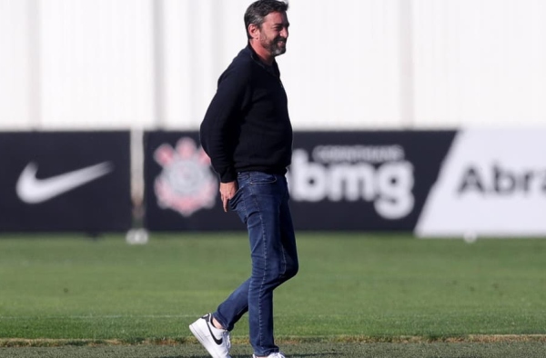 Duílio sonha com grande conquista administrativa antes de entregar a presidência do Corinthians
