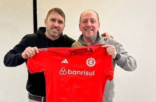 Eduardo Coudet é anunciado como técnico do Inter