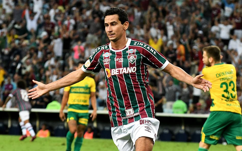 Em momento inspirado, Ganso se torna atalho para o Fluminense levar a melhor sobre o Flamengo na Copa do Brasil