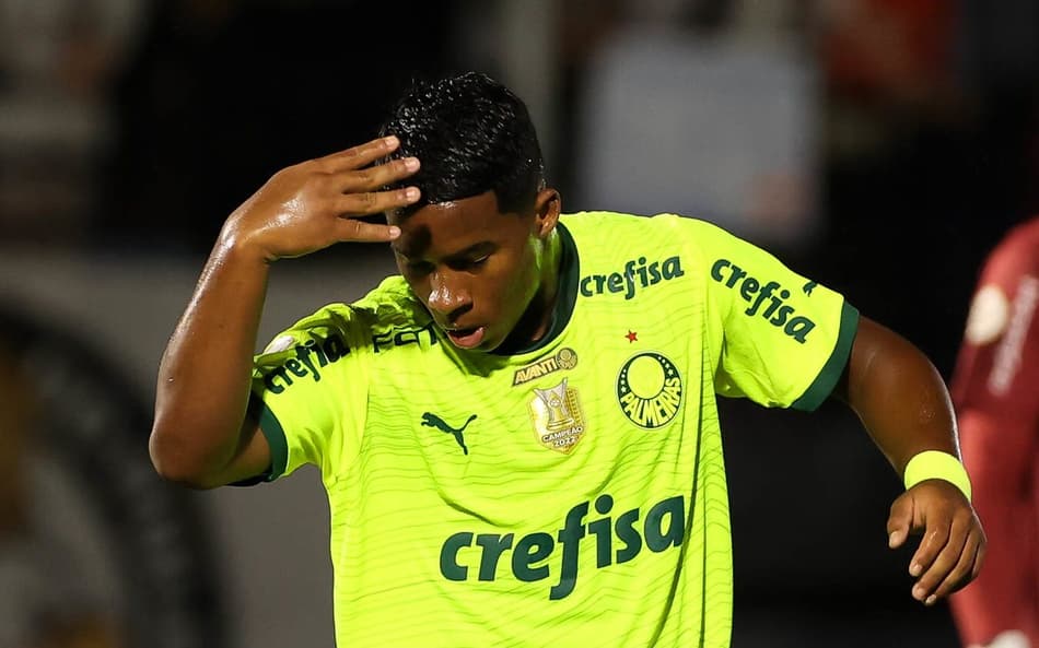 Endrick e Raphael Veiga, do Palmeiras, são convocados para a Seleção Brasileira
